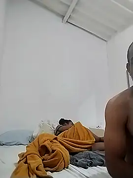 Snapshot of Henrifalcao chatting on 12.04.24 Henrifalcao online show from 12.04.24