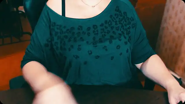 AlisaHot55 online show from 10.15.25