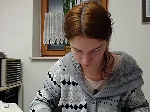 Snapshot of Geile-Luna chatting on 01.18.26 Geile-Luna online show from 01.18.26