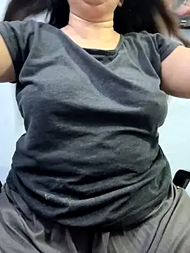 Preet Kaur 69 online show from 10.26.25