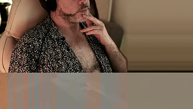 Sanders White online show from 12.23.24