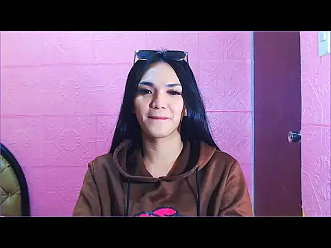 WONDERWOMAN2023 online show from 10.06.25