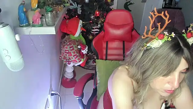 Snapshot of valery_adams1 chatting on 12.26.24 valery adams1 online show from 12.26.24