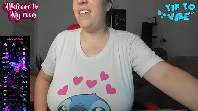 Snapshot of valery_adams1 chatting on 03.18.25 valery adams1 online show from 03.18.25