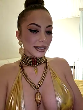 Snapshot of TamaraSavage chatting on 01.25.25 TamaraSavage online show from 01.25.25
