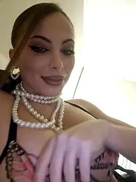 Snapshot of TamaraSavage chatting on 01.29.25 TamaraSavage online show from 01.29.25