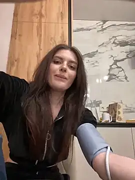 little belucci online show from 03.05.25