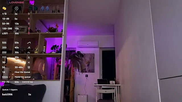  alleyesonme  online show from 11.29.25