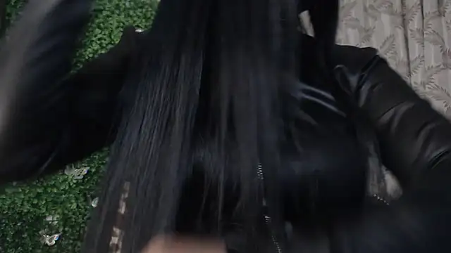 valquiria sirgun online show from 11.19.25