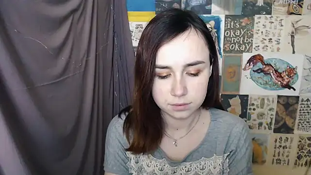 VeryVeryVeryShy  online show from 12.08.24