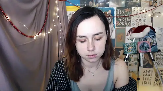 VeryVeryVeryShy  online show from 12.26.24