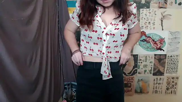 VeryVeryVeryShy  online show from 09.16.25