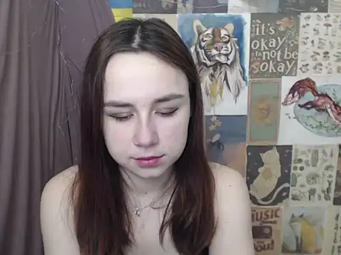 VeryVeryVeryShy  online show from 02.03.26