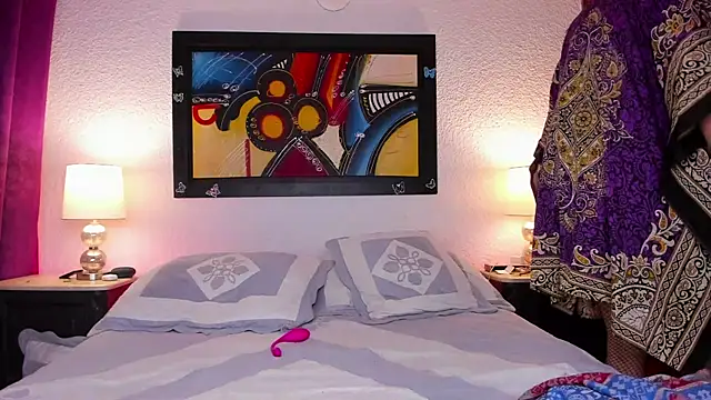 Zahra Elena online show from 03.20.25