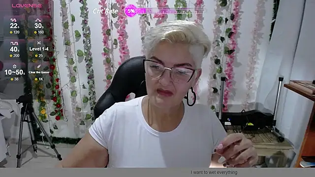 bety-cum2 online show from 12.14.24