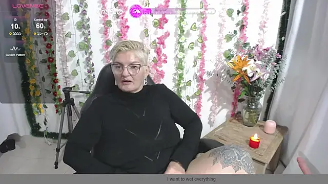 bety-cum2 online show from 12.22.24