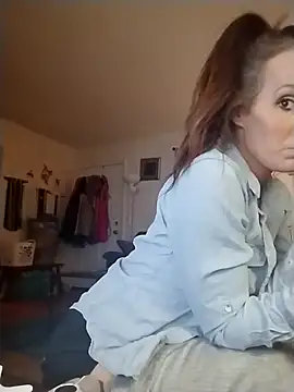 Snapshot of goddessnathalie1 chatting on 02.28.25 goddessnathalie1 online show from 02.28.25