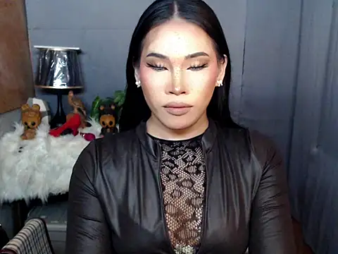 Snapshot of Ur_Fantastic_Lina chatting on 03.19.26 Ur Fantastic Lina online show from 03.19.26