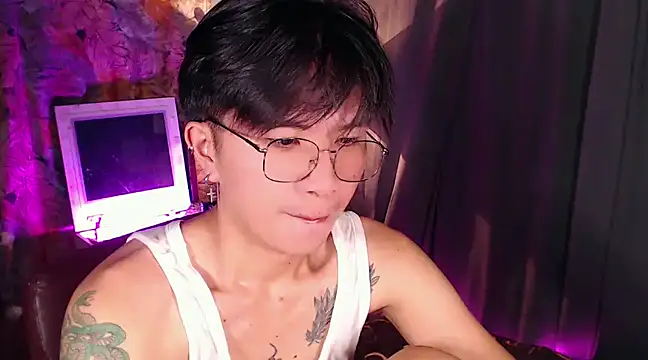 Sexy Handsome Drex online show from 12.13.24