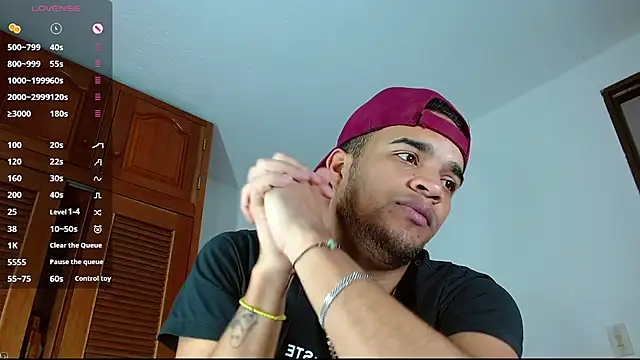 Bigcock 21cm  online show from 03.09.25