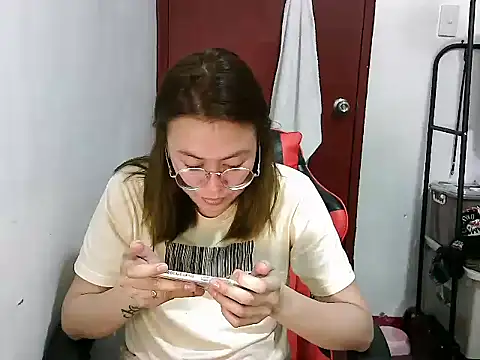 crizzybel online show from 12.28.24