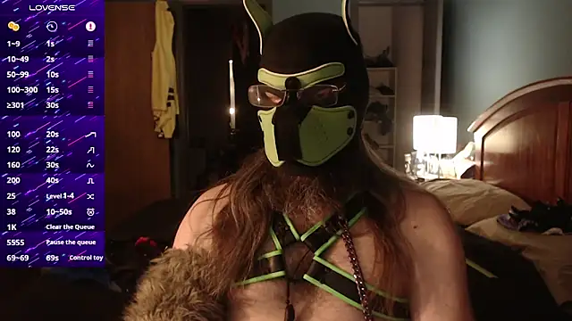 kinkywolf429 online show from 10.27.25