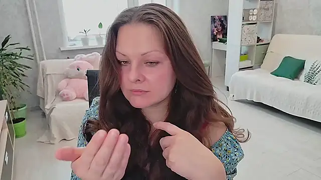 Marla Singerrr online show from 10.29.25