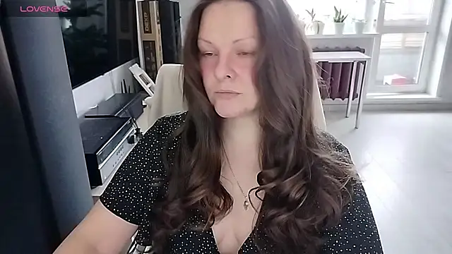 Snapshot of Marla_Singerrr chatting on 05.17.26 Marla Singerrr online show from 05.17.26