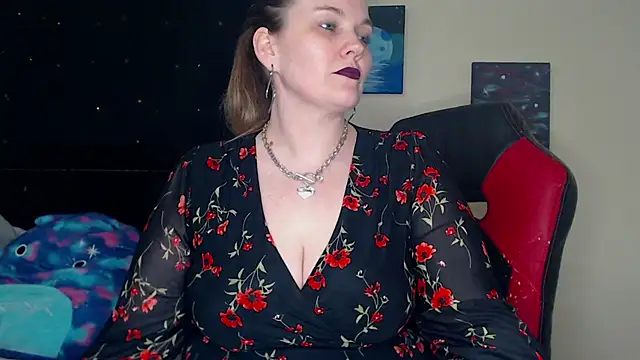 ToxicLilly online show from 01.05.25
