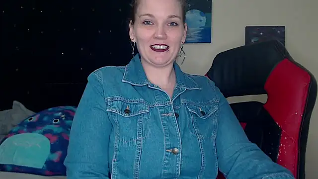 ToxicLilly online show from 01.06.25