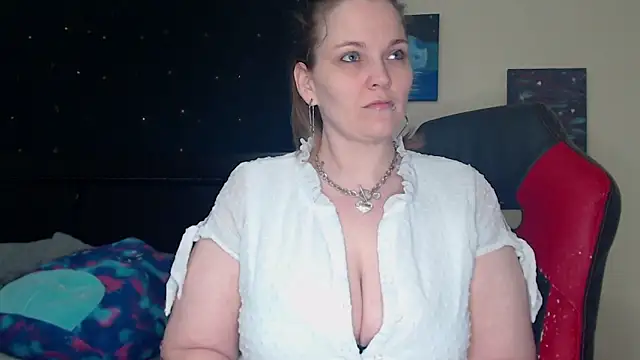 ToxicLilly online show from 01.11.25