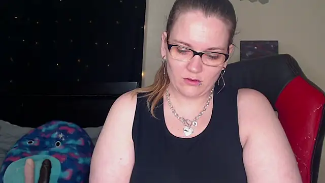 ToxicLilly online show from 03.18.25