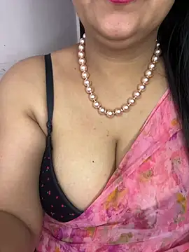 Snapshot of Zoya_Varma004 chatting on 01.14.26 Zoya Varma004 online show from 01.14.26