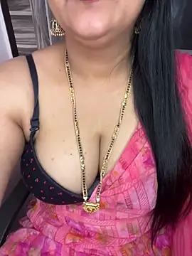 Snapshot of Zoya_Varma004 chatting on 02.21.26 Zoya Varma004 online show from 02.21.26