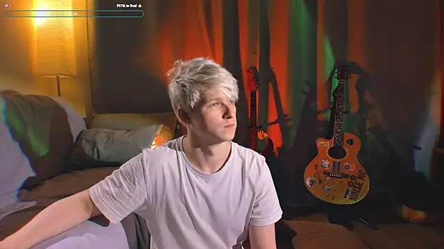 Breston Sweet online show from 11.04.25