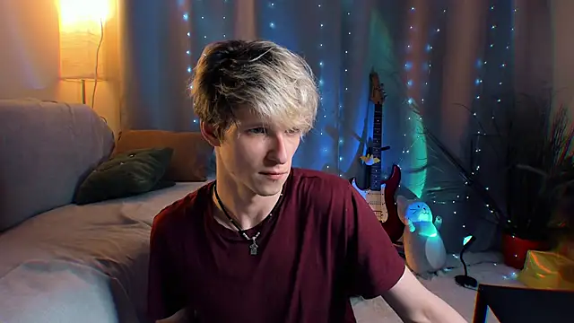 Breston Sweet online show from 04.04.26