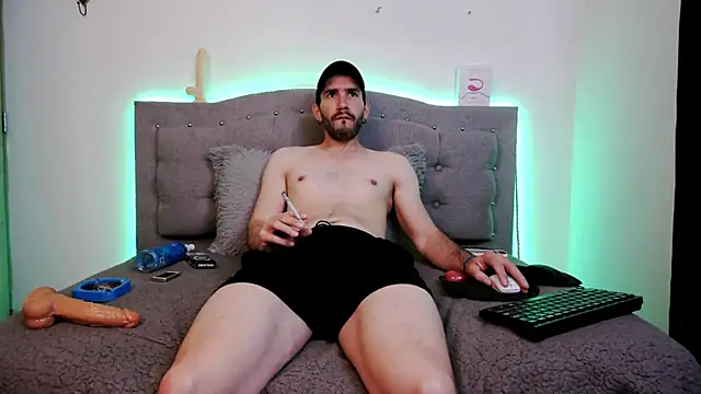 Snapshot of Danny_hot_fun chatting on 03.09.25 Danny hot fun online show from 03.09.25