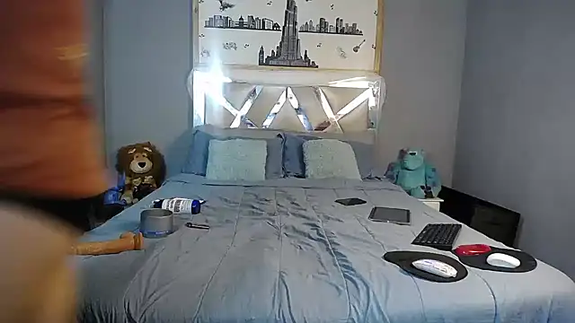 Snapshot of Danny_hot_fun chatting on 09.29.25 Danny hot fun online show from 09.29.25