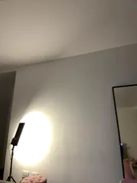 martiiaciar online show from 12.02.25