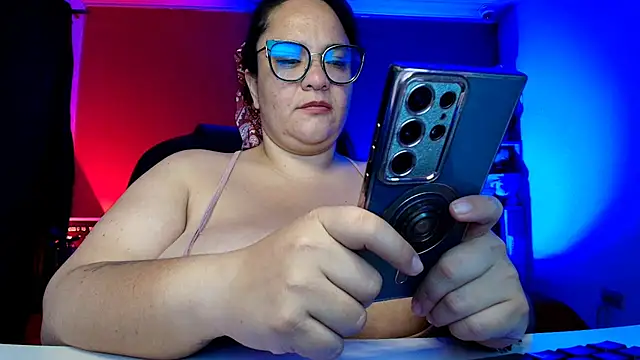 lulubigtitts1 online show from 10.05.25