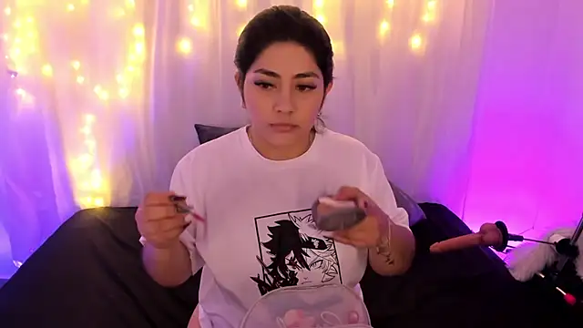 lucy26  online show from 09.22.25