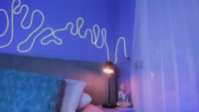 Sofly s online show from 02.10.26