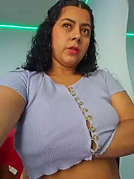 Snapshot of Mary_pinkish chatting on 12.03.24 Mary pinkish online show from 12.03.24