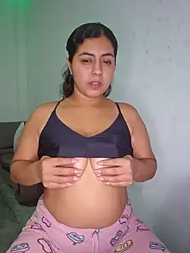 Snapshot of Mary_pinkish chatting on 12.16.24 Mary pinkish online show from 12.16.24