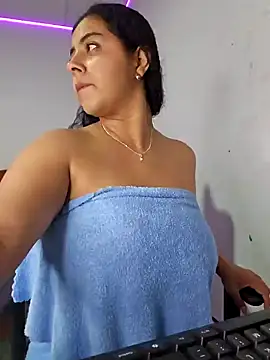 Snapshot of Mary_pinkish chatting on 01.20.25 Mary pinkish online show from 01.20.25