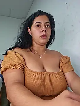 Snapshot of Mary_pinkish chatting on 01.24.25 Mary pinkish online show from 01.24.25