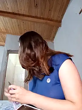 Emmacut online show from 04.03.26