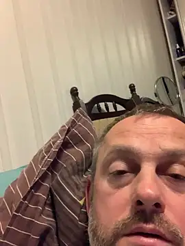 Snapshot of GHsveter chatting on 09.28.25 GHsveter online show from 09.28.25