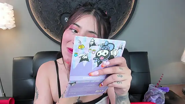 miss sharlotte18 online show from 01.28.25