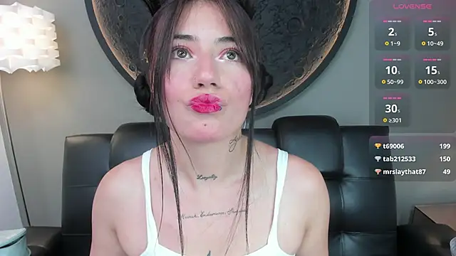 miss sharlotte18 online show from 02.06.25